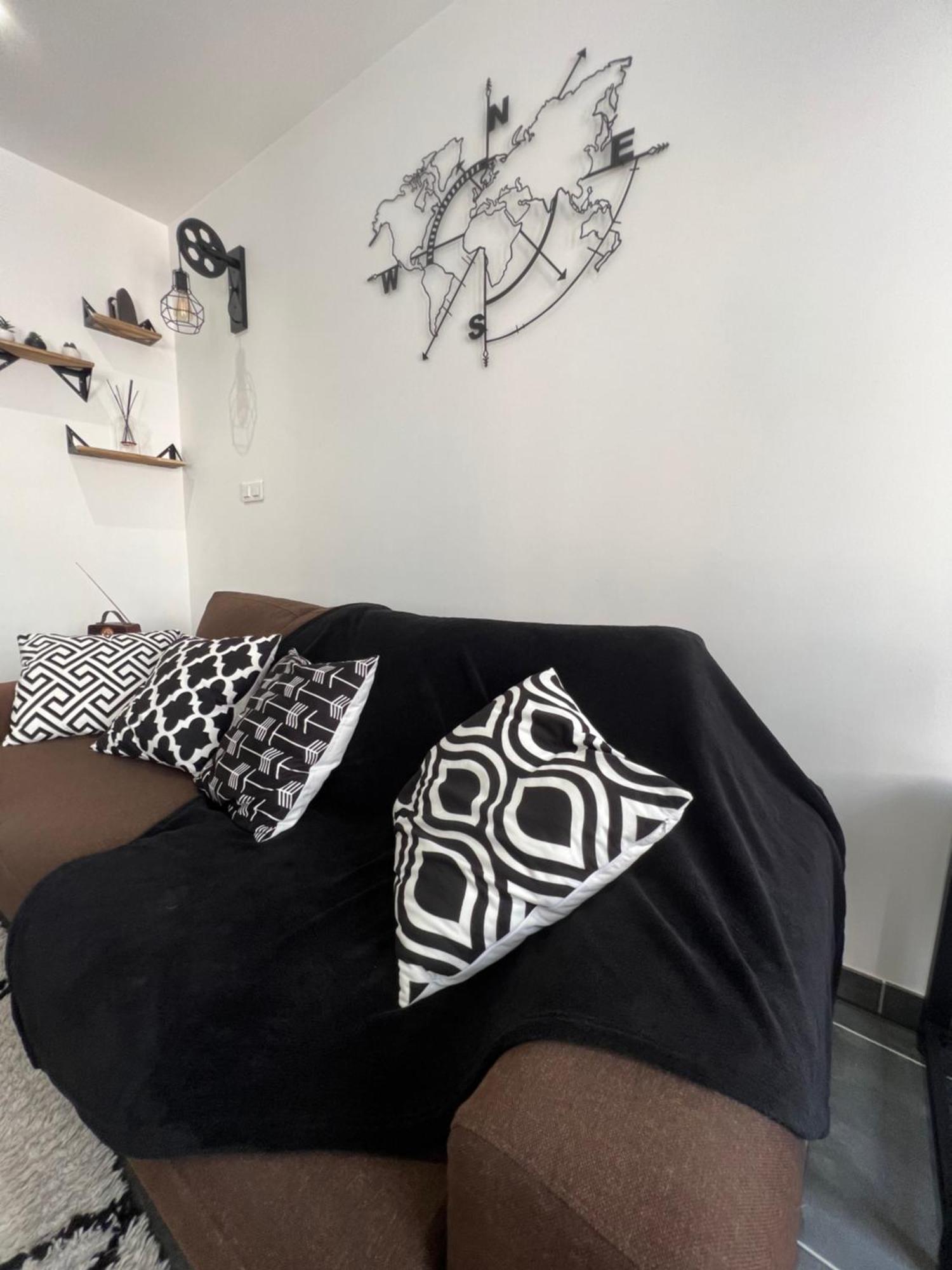 Apartamento L'Atelier Crest Exterior foto